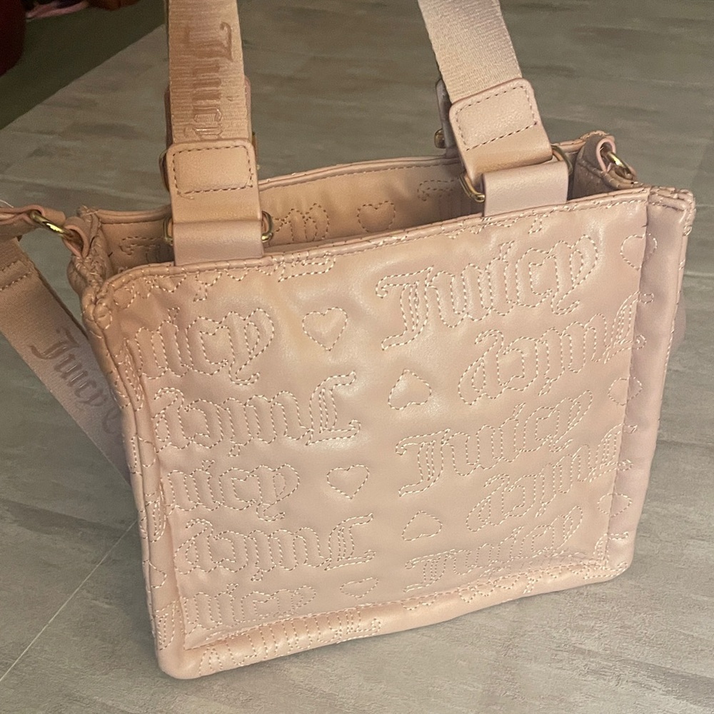 Juicy Couture Pastel Pink Signature league tote w/web strap and mini pouch - Picture 7 of 17